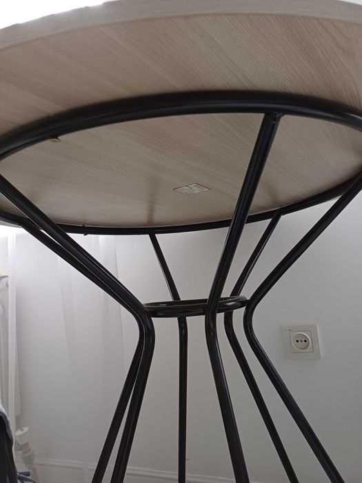 Стол круглый обеденный