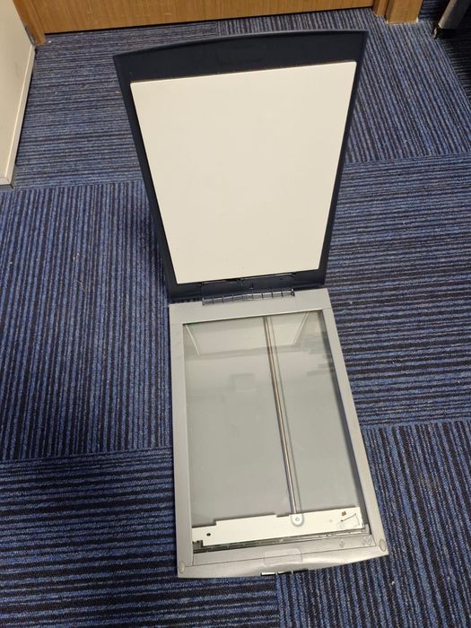 Продается сканер Canon в отличном состоянии