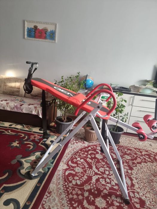 тренажер "Инверсионный стол"