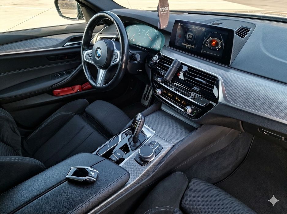 BMW  520D G31 M sport pack