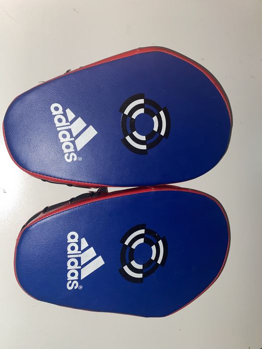 Продам лапы для кикбоксинга
