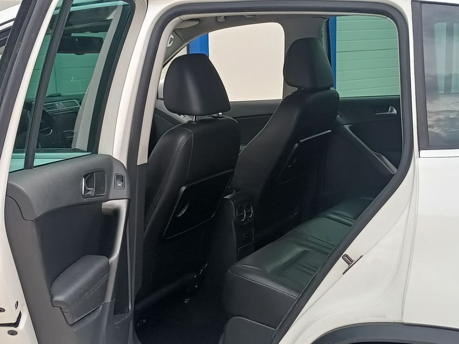 Volkswagen Tiguan R-Line 2.0TDI 170cp, An 2010, Euro 5