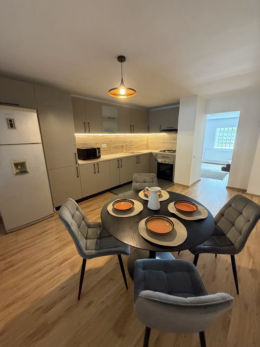 Apartament de inchiriat