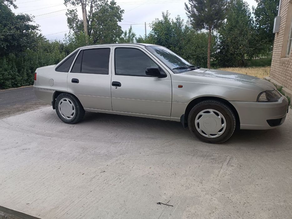 Mashina yaxshi sastiyanada prabek halol mehnat bor yaqinda qoyilgan