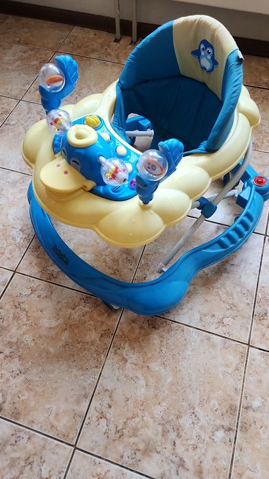 Детский ходунок состояние отличное