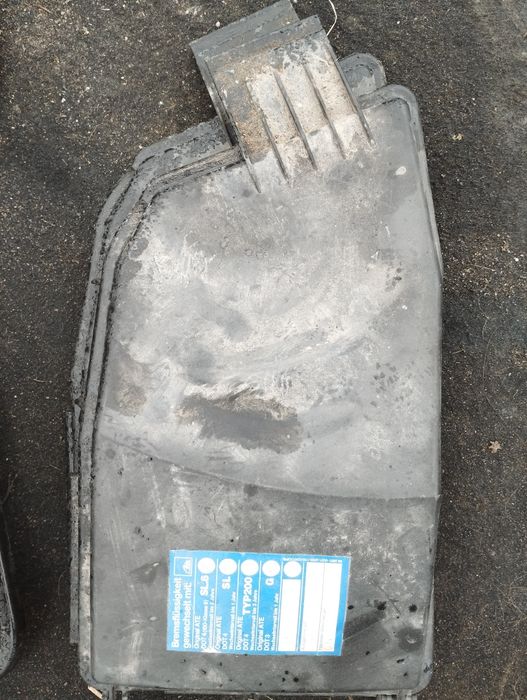 Капак над компютър ECU и преден SAM модул Mercedes W211 W219 W203 W209