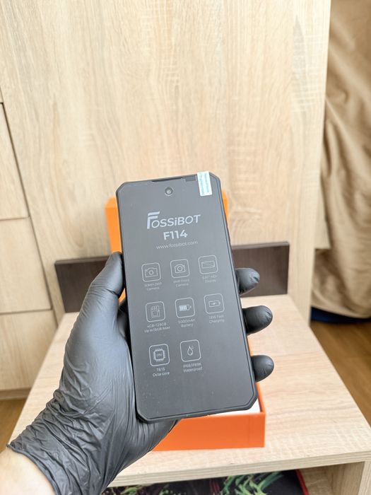 FossiBot F114 - Black
