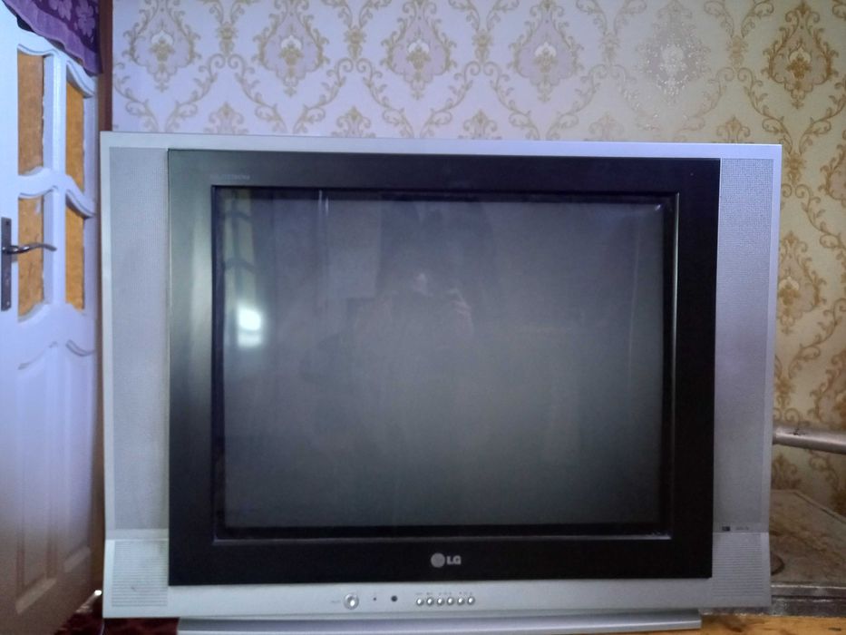 Телевизор лг б/у