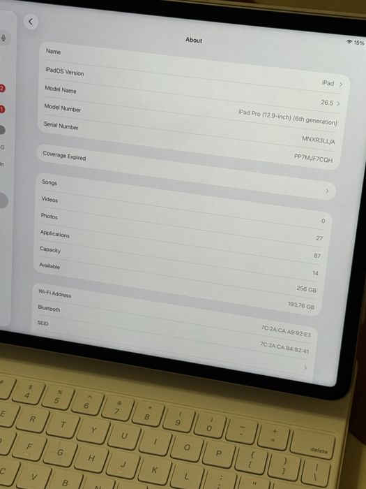 iPad Pro 12.9 M2 256GB + Magic Keyboard