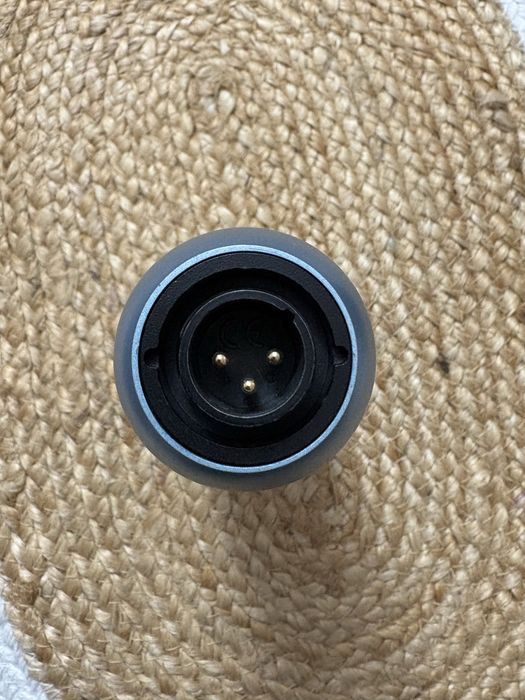 Студиен  микрофо  AKG 220