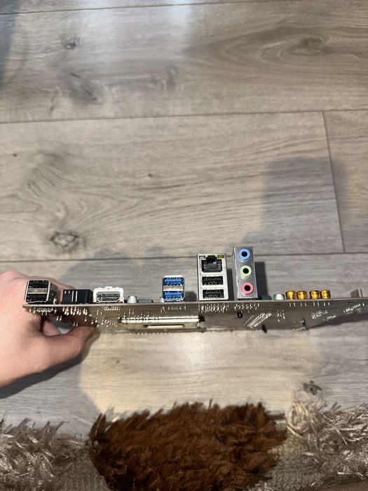 Placa de baza GIGABYTE H610-M K DDR4