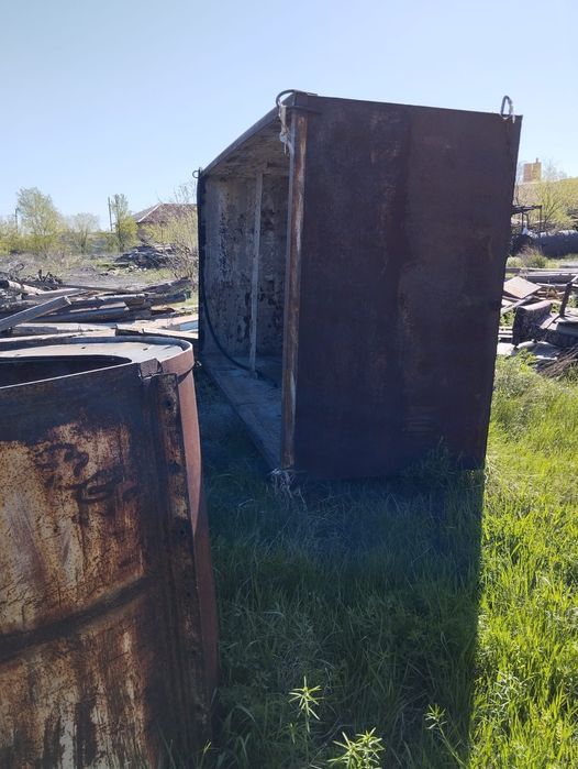 Ёмкости, вагонетки, трубы