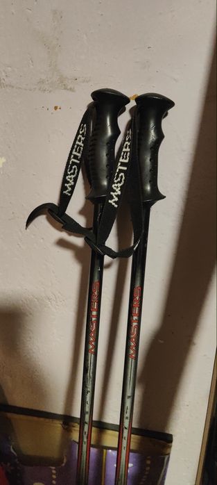 Ски, щеки и обувки