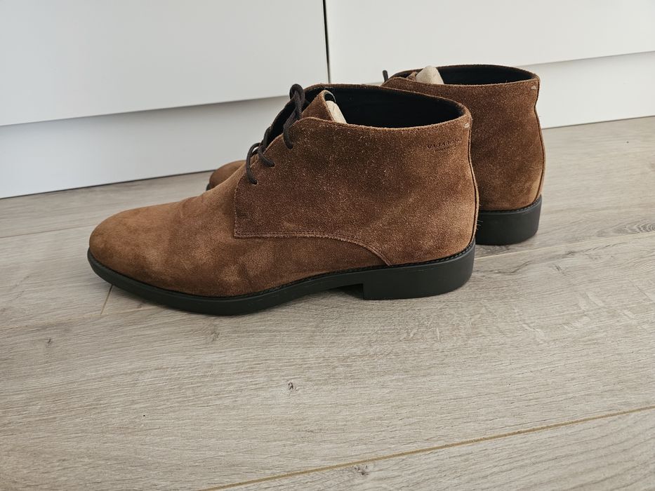 Ghete piele intoarsa Vagabond 46