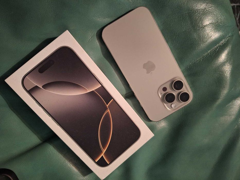 КАТО НОВ! Iphone 16 pro,natural titanium,купуван нов