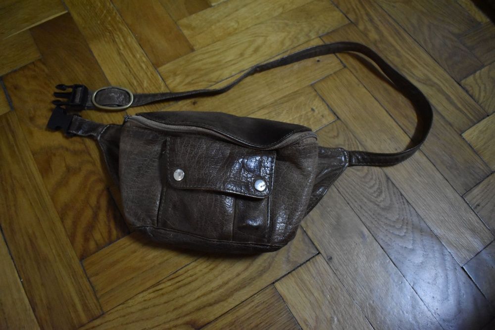 Borseta din piele
