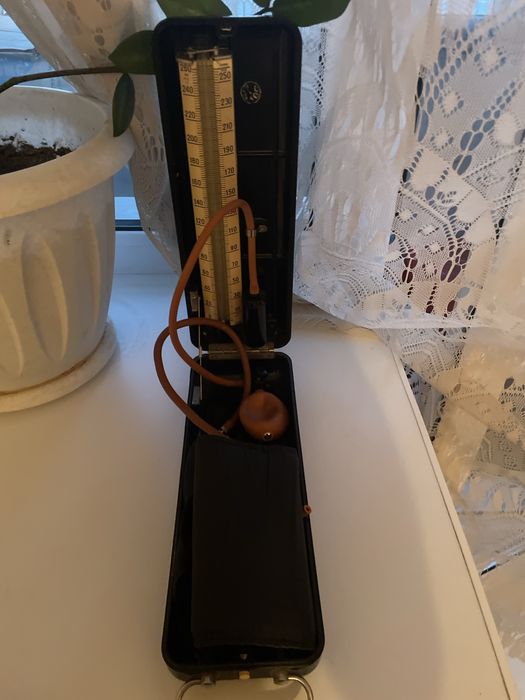 Тонометр ртутный