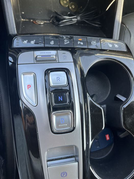 Se vinde HYUNDAI TUCSON MHEV- diesel