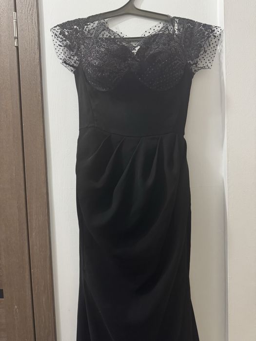 Платье черное вечернее