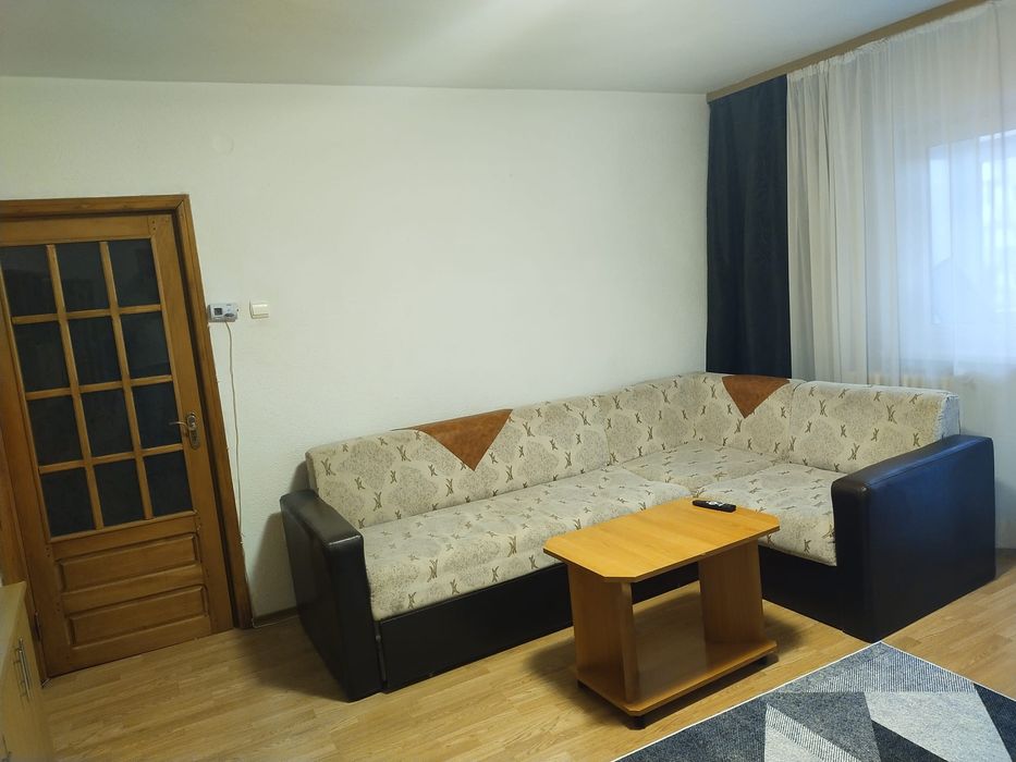 Închiriez ap. 2 canere
