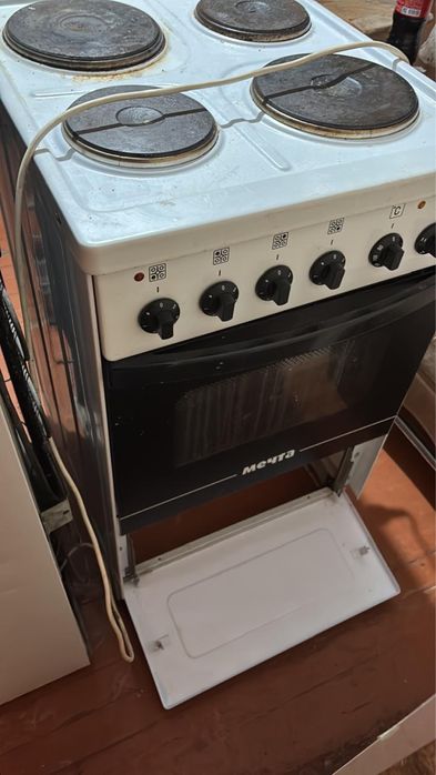 Продам плиту электрическую