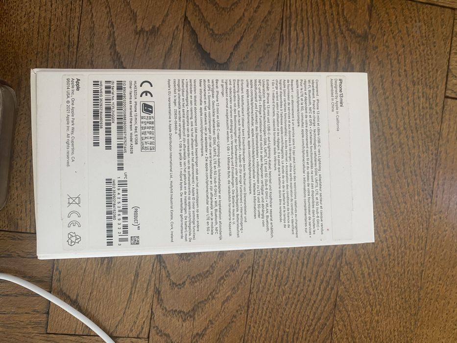 iPhone 13 Mini Red 512 GB Отличен