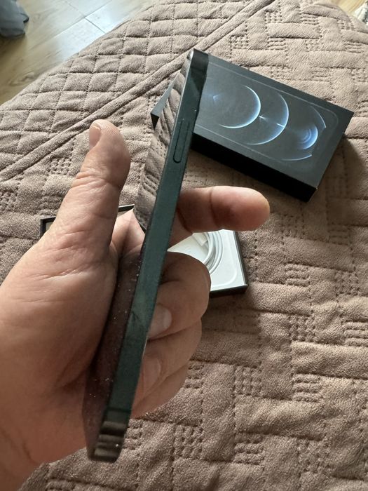 IPhone 12 pro (синий)