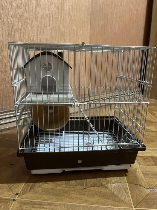 Клетка для хомяка двухэтажная