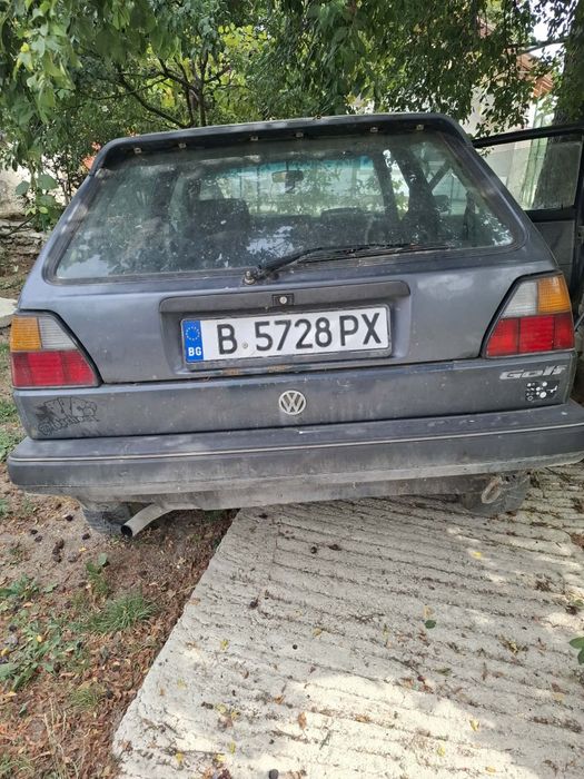 Продавам WV Golf 1.6 bz