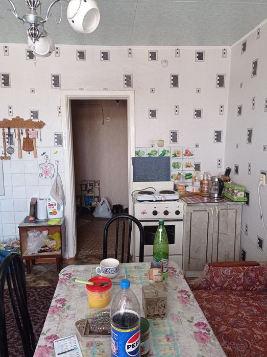 Продам квартиру 3 ком.