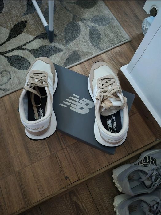 Adidasi new balance