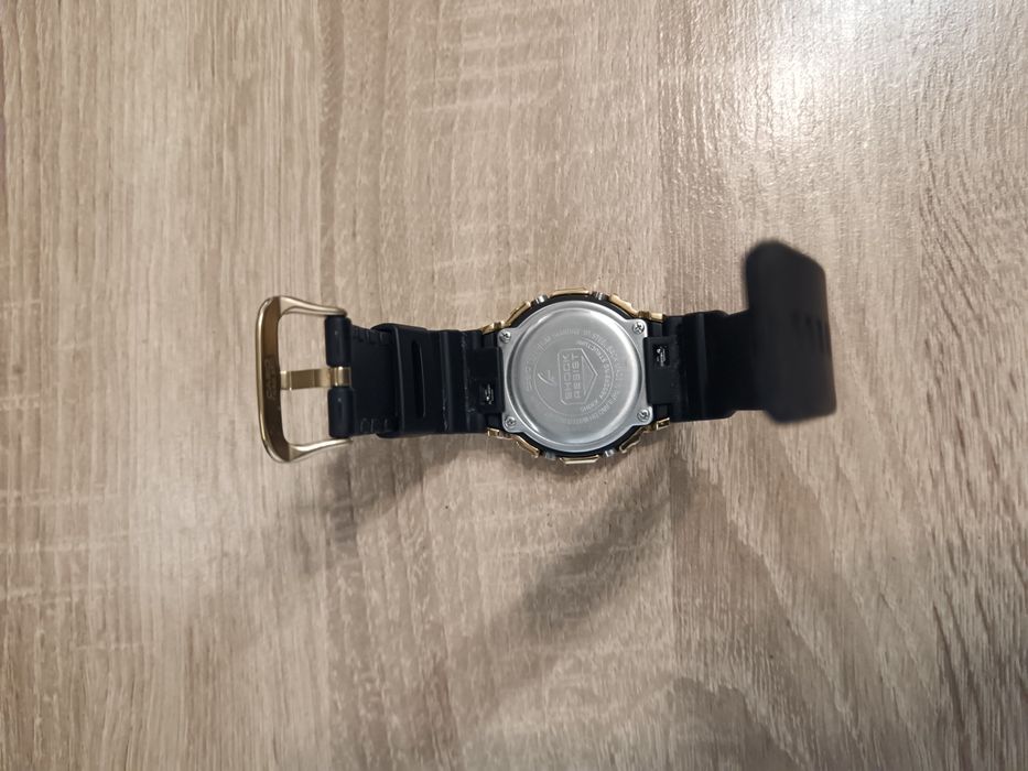 Часовник G Shock GM-5600 SG