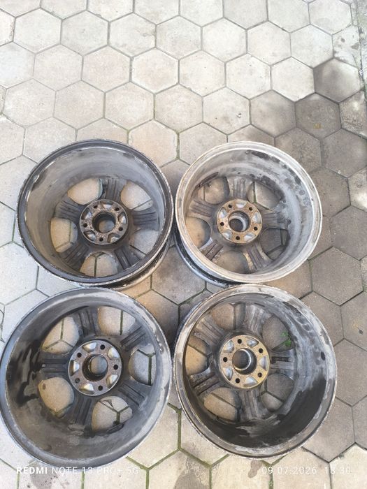 Продам диск комплектов на мерседес