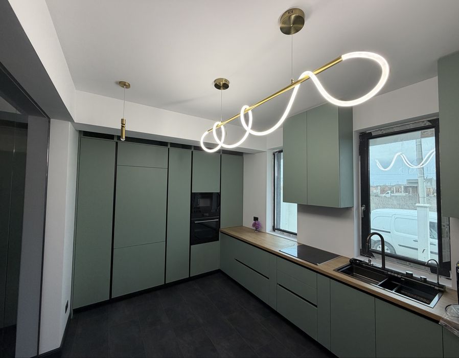 Case de vanzare -Pompa de caldura-CARTIER DR CARNABEL!