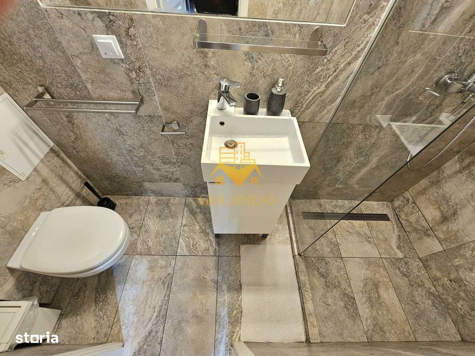 Studio tip loft, UltraCentral, Piața Muzeului, Piața Mihai Viteazul
