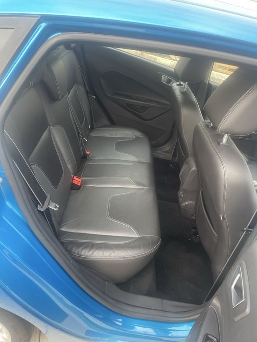Scaune de piele Ford Fiesta 2014, cu incalzire