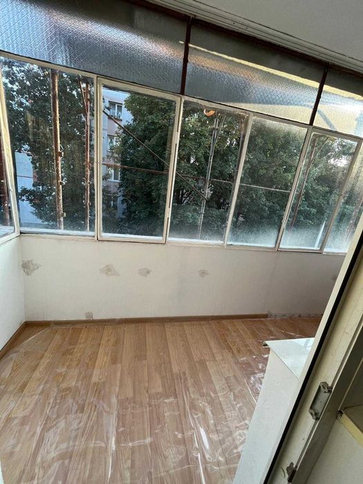 Vand Apartament cu 2 camere Dambu, complet renovat, imediat ocupabil.