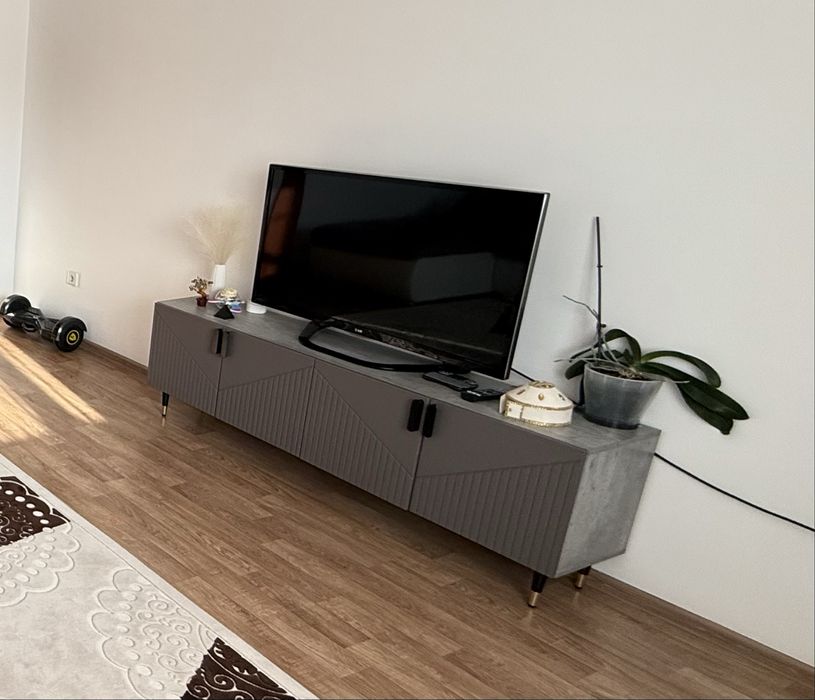 Тумба под телевизор