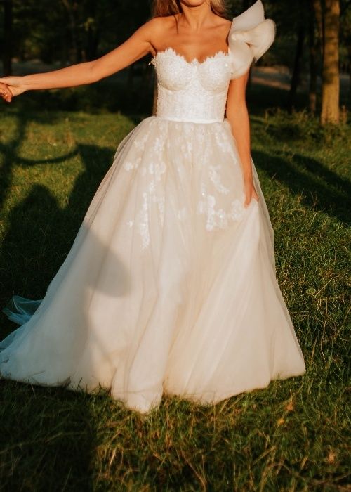 Rochie mireasa Natalia Vasiliev