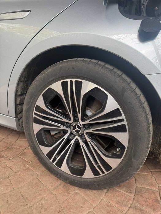 ANVELOPE PIRELLI 275/40 R19 - 2buc si PIRELLI 245/45 R19  - 2buc