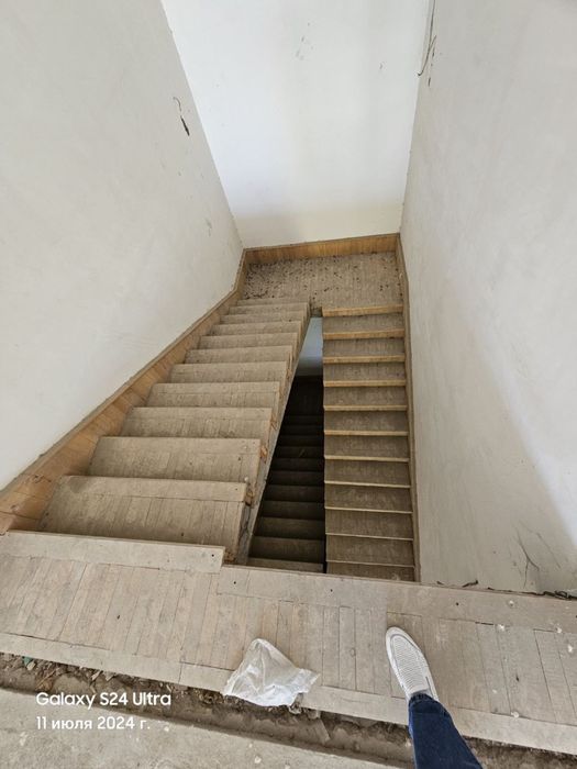 10-соток ровны углавое фасад бомба локация элитне место Чайхана Салом