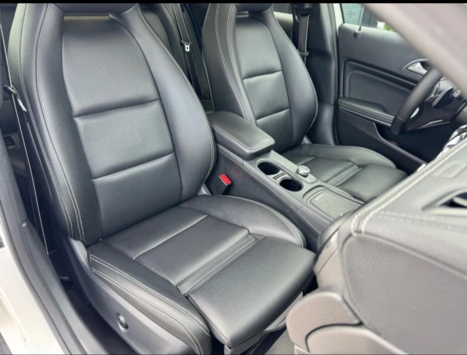 Mercedes GLA 200  PANORAMA