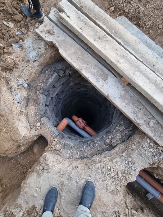 Ура ва сантехника устаси