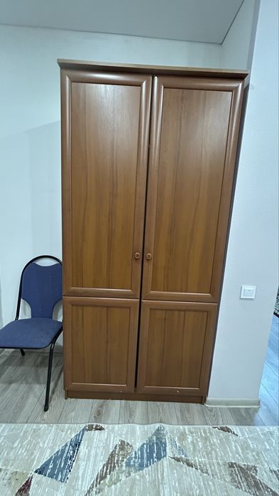 Продам стенку горку в хорошем состоянии.