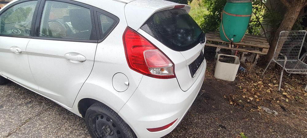 Ford fiesta 1.2 44kw STJB 102000KM за части FACELIFT