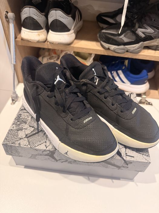 Маратонки Jordan 39 номер