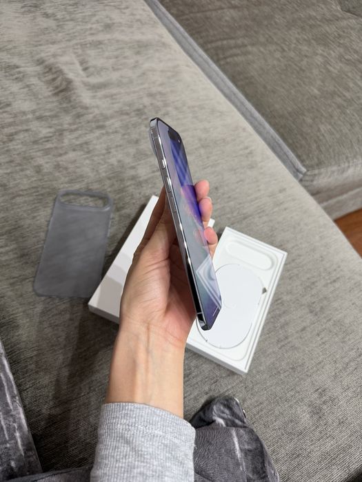 Iphone 17 AIR , в идеальном состоянии)