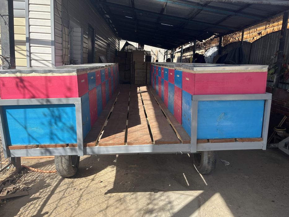 Легковой прицеп для пчел 4 метровый