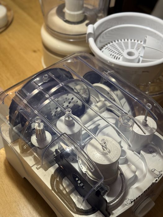 KitchenAid Artisan 5KFP1644EAC 4L crem – ca nou, toate accesoriile