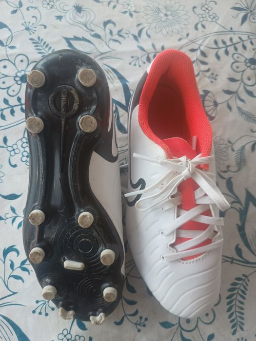 Детски бутонки NIKE 36.5